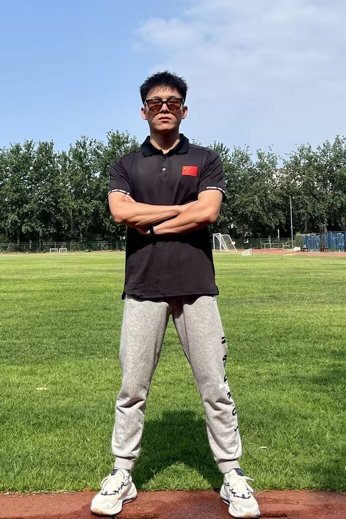 瑞火人物|明星教练李希猛：24岁，少年感的「爹」